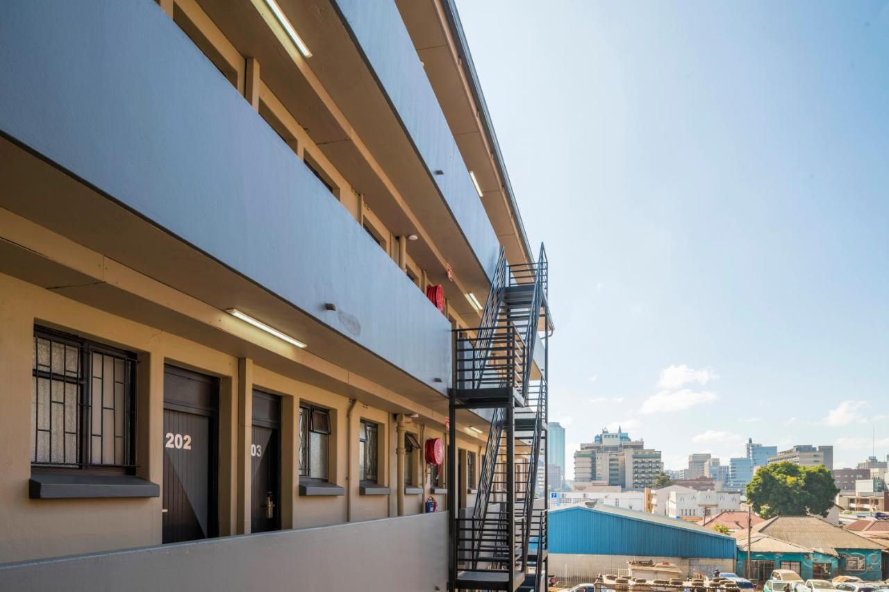 Hotel N1 Rotten Row Harare